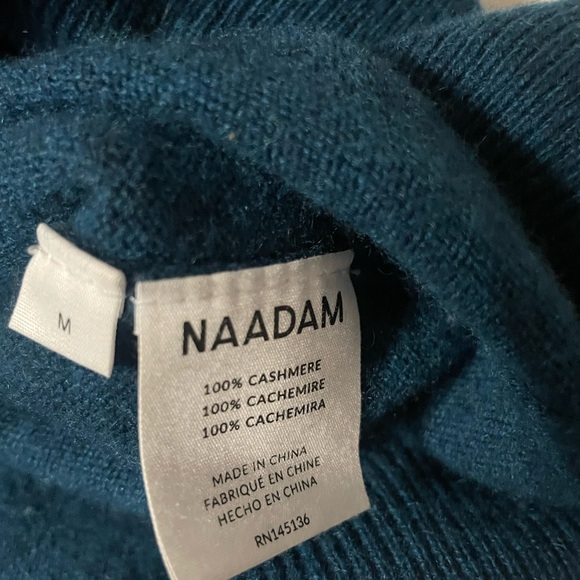 Gorgeous Naadam Peacock Blue Cashmere Sweater size Med - Picture 3 of 5